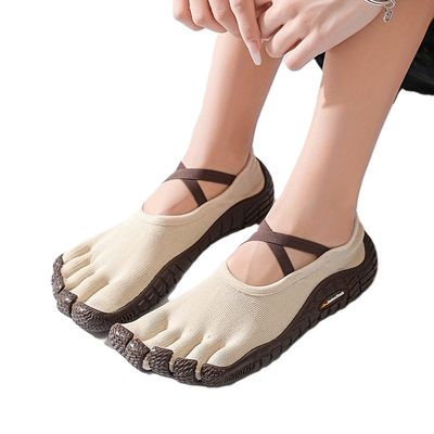 Women&#39;s Comfortable Fabric 5-Toe Yoga Shoes