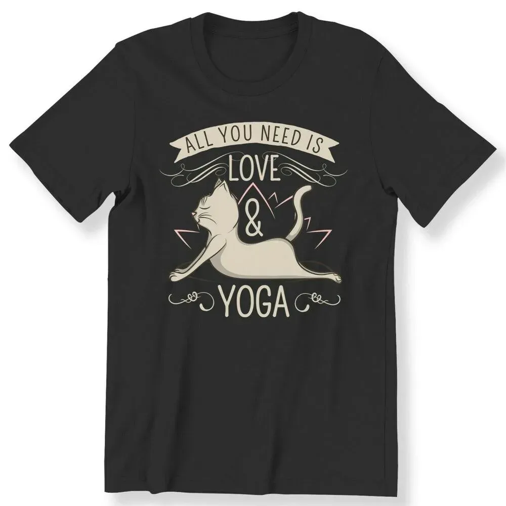 Yogi Cat Vibes – Relaxing T-Shirt for Your Moment on the Mat