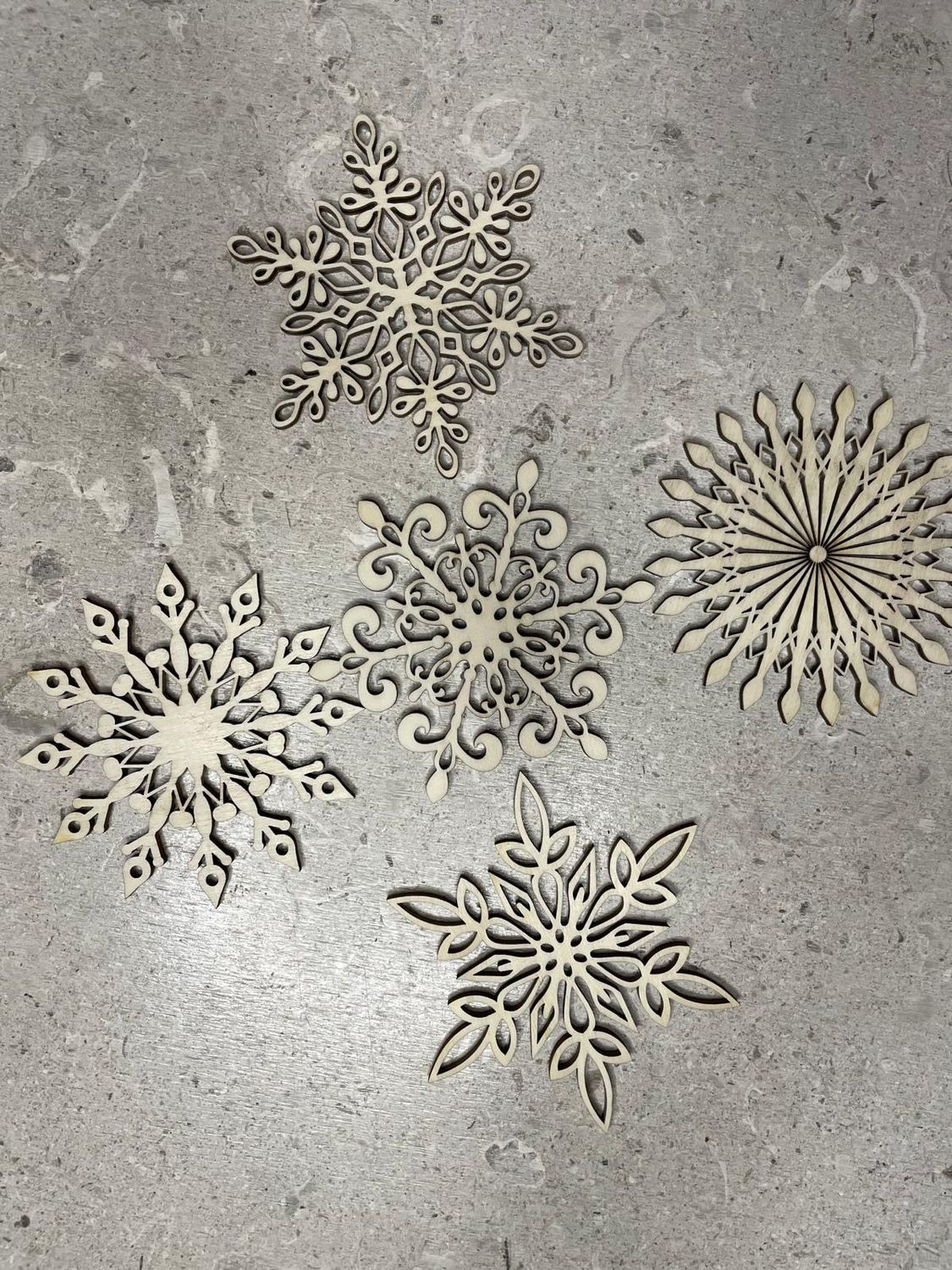 Christbaumsterne aus Holz