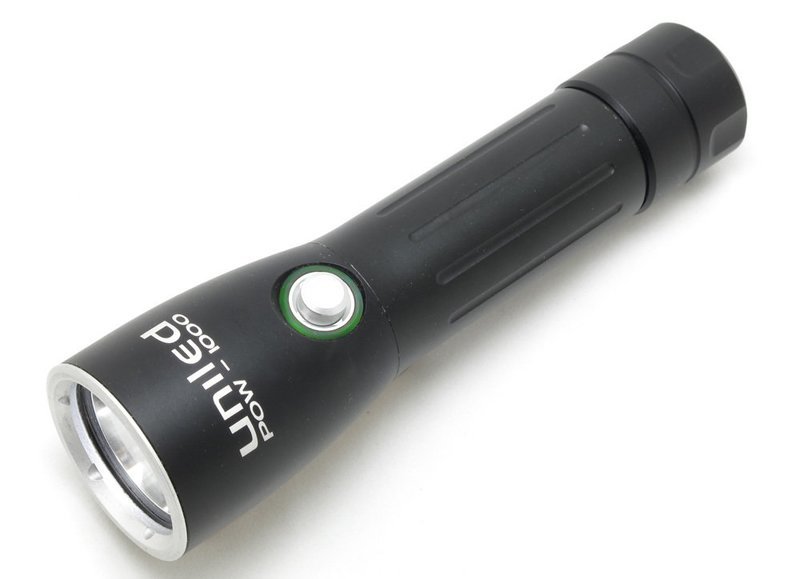 POW-1000 - powerful and Compact Watertight LED flash light - 1000lm -