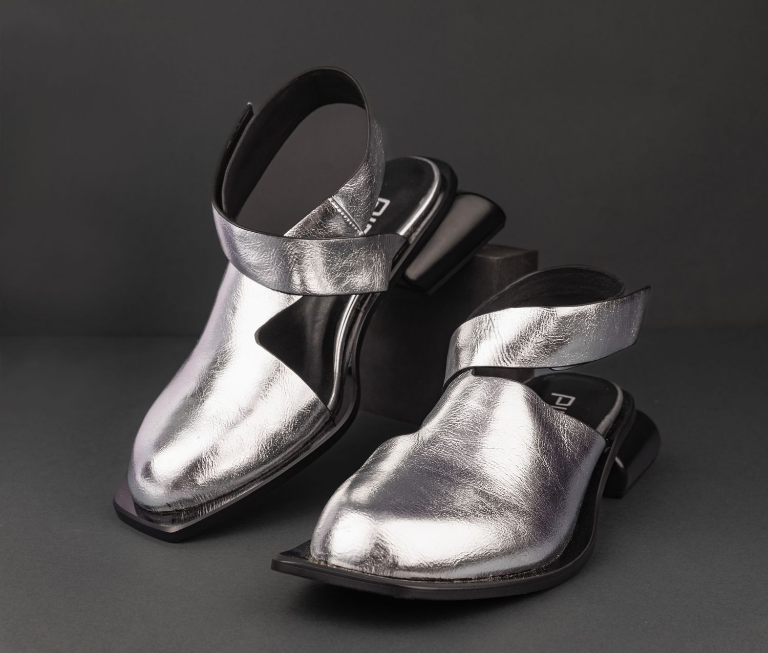 Silver Unique Square Toe