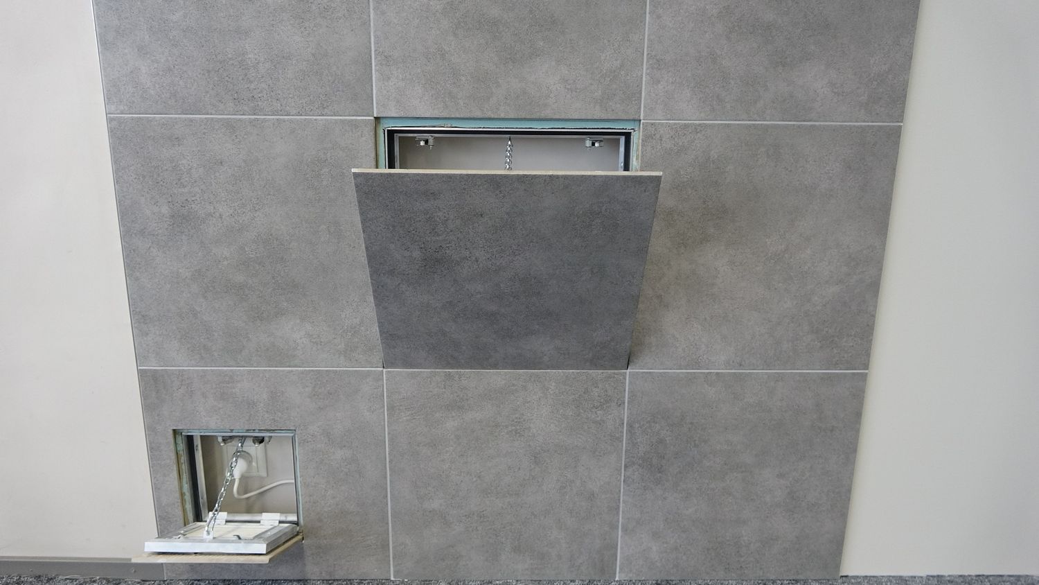 Drzwiczki rewizyjne do płytek Sanitary 30x60 cm