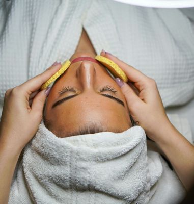 Judi's Basic Honey Face Lift Massage Protocol