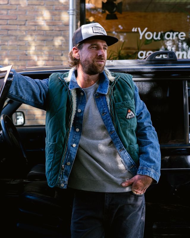 Jacket reversible cam + poker