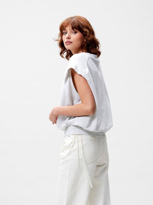 Sleeveless Sweater
