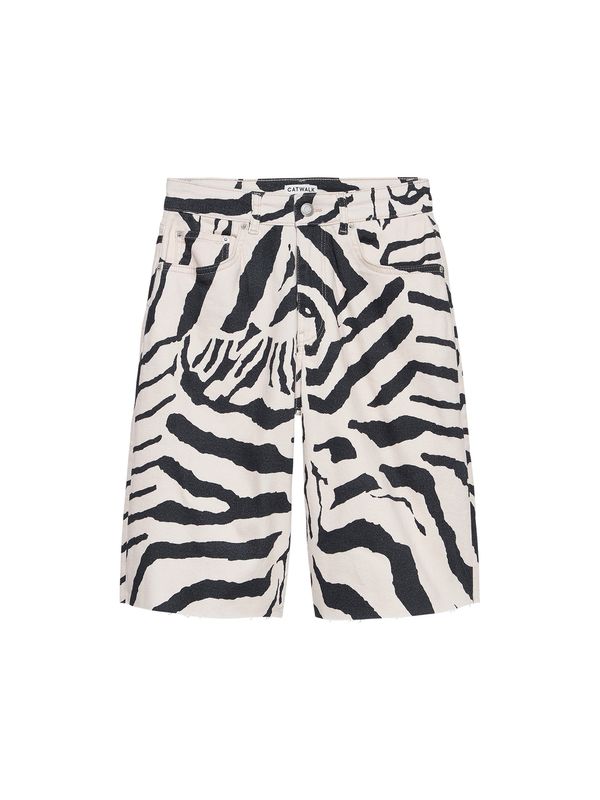 Loose fit zebra jorts