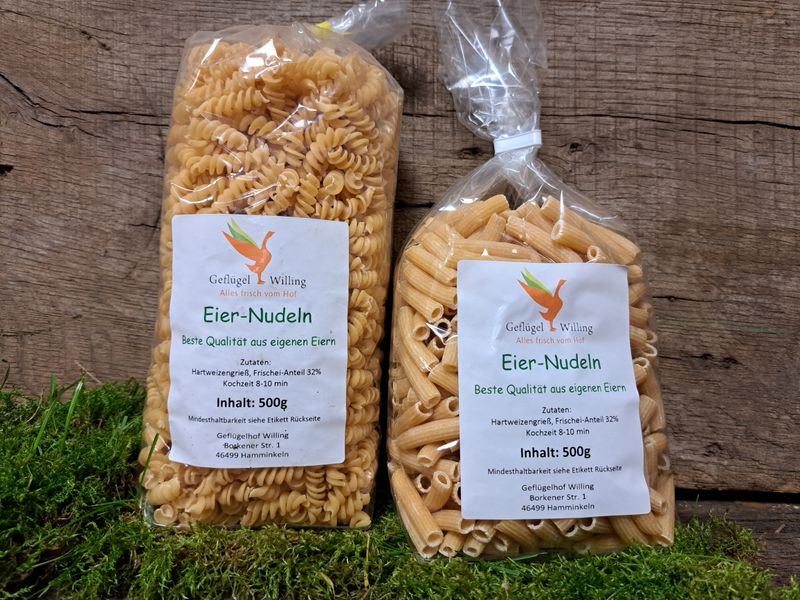 Nudeln aus eigenen Eiern