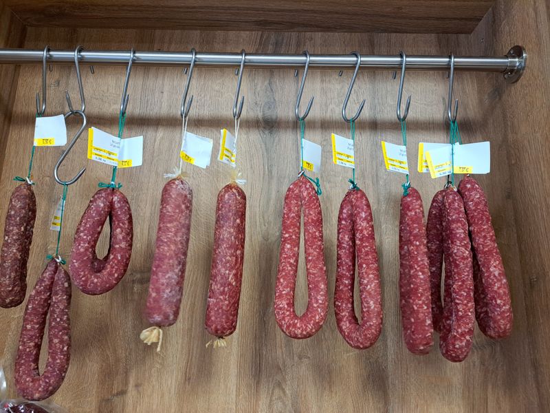 Lufttrockene Mettwurst