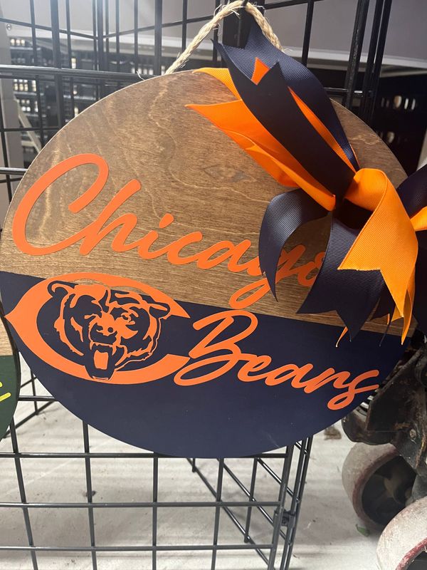 Bear Door Hanger w/ribbon
