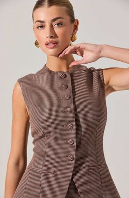 ASTR Gisselle Plaid Vest