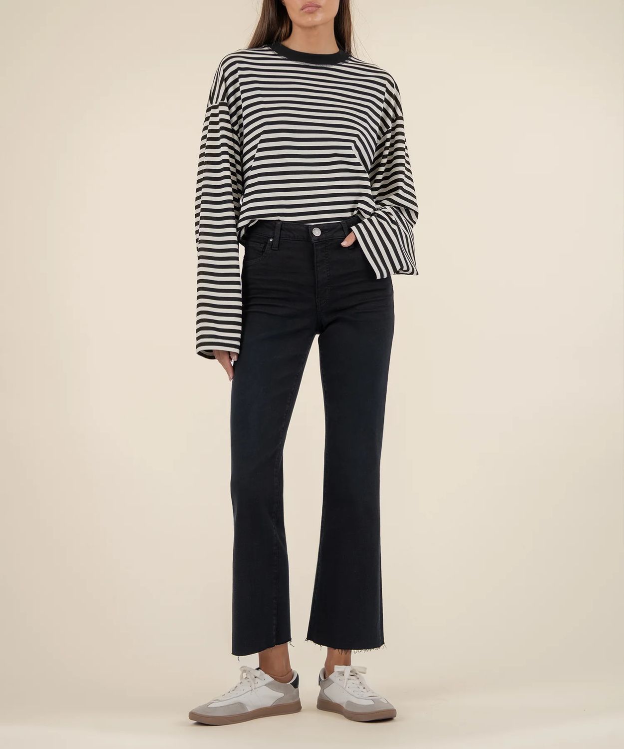 Kelsey HR Ankle Flare
