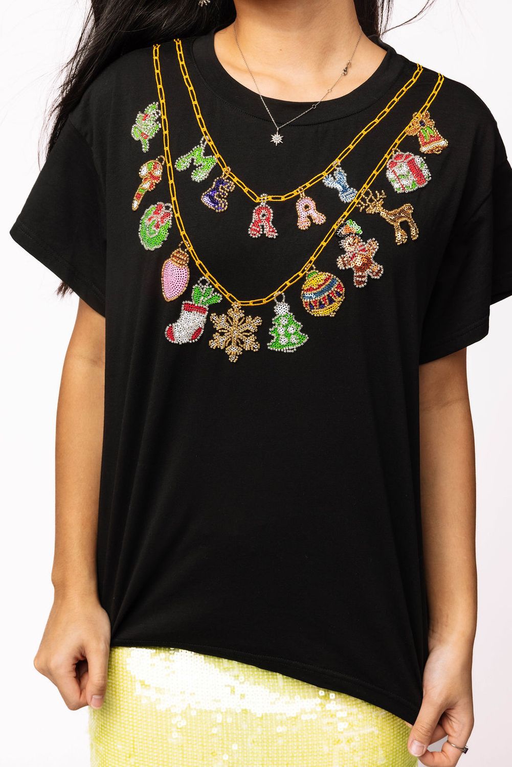 QOS Christmas Necklace Tee, Color: Black, Size: L