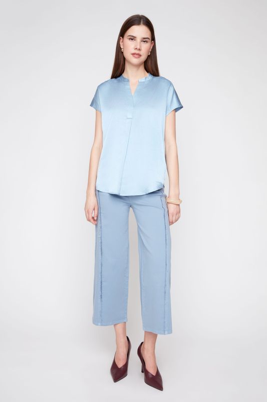 Texture V Neck Blouse