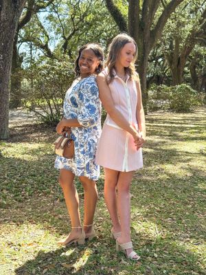 DRESSES