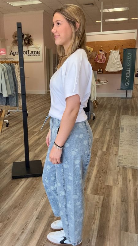 Dandelion Washed Jeans