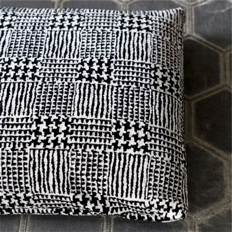KISSEN QUELUZ NOIR Designers Guild 50 x 50 Hahnentritt schwarz weiß