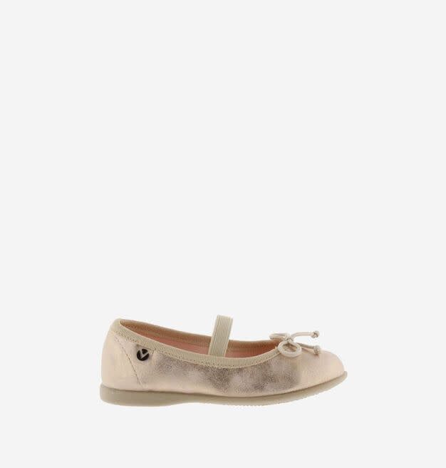 VICTORIA MARY JANE FLATS