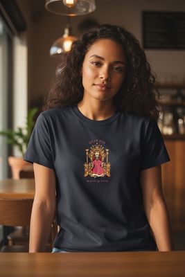Queen Diva | Funny T-Shirt | Flockers