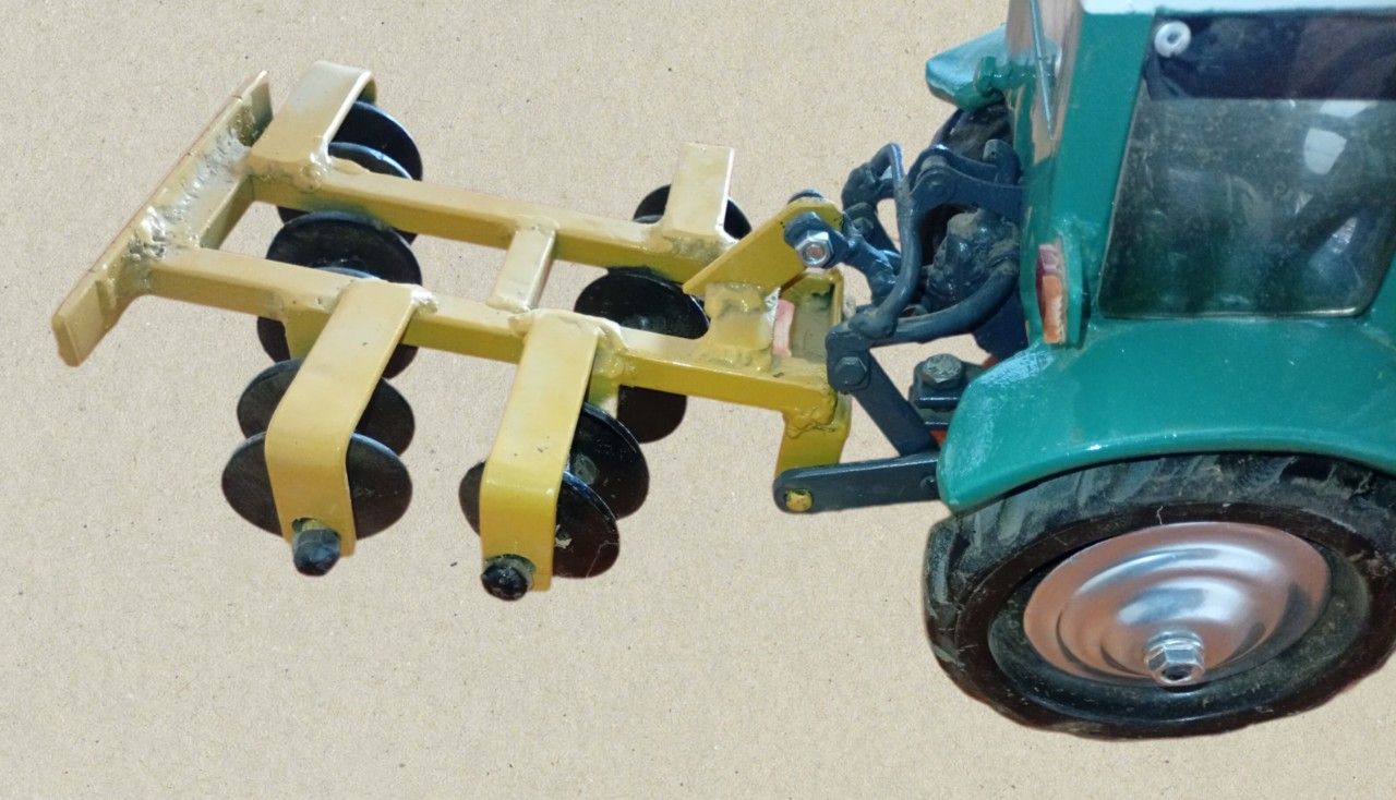 TMG offset disc harrow