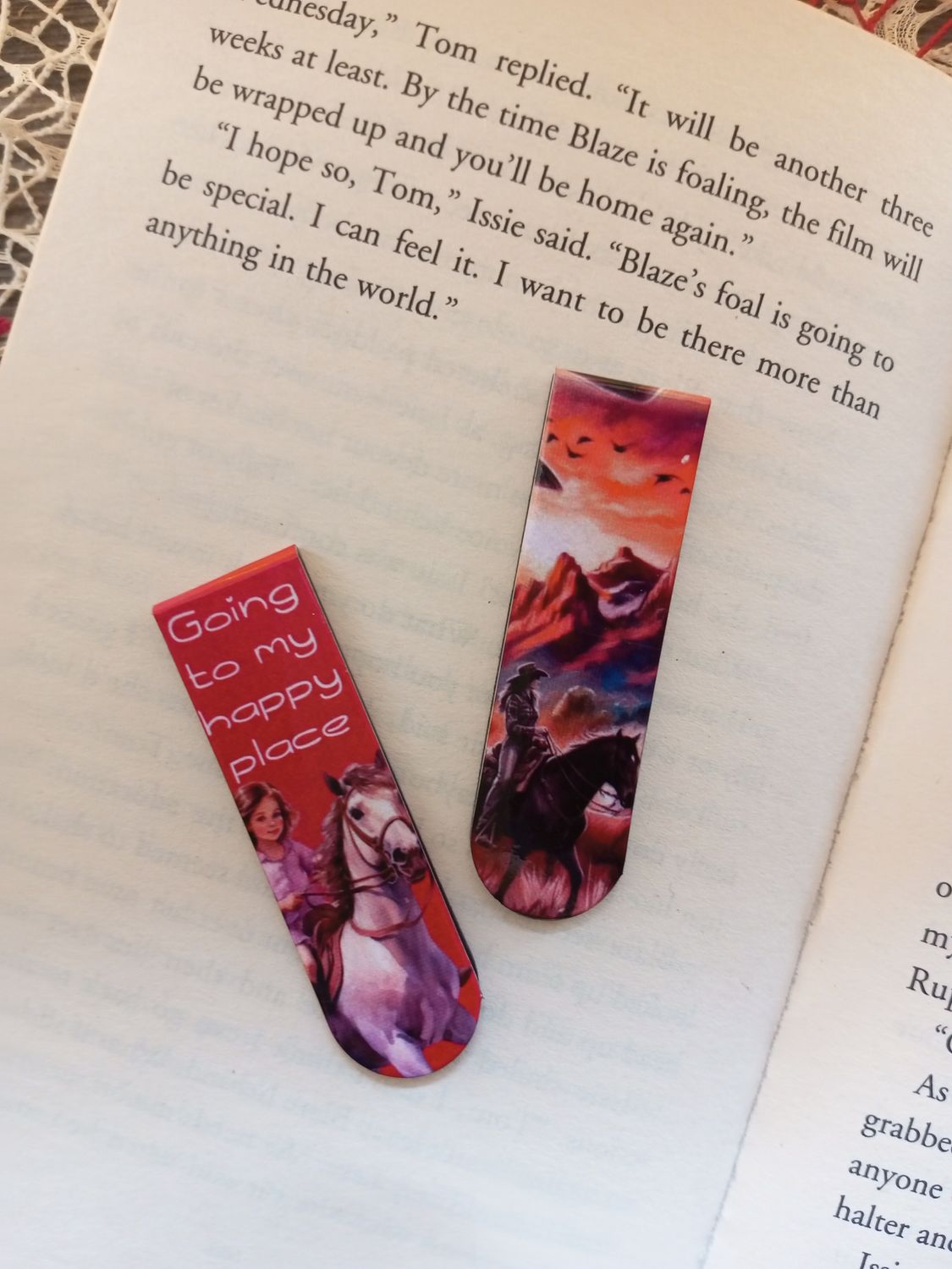 Equestrian-Themed Magnetic Bookmarks