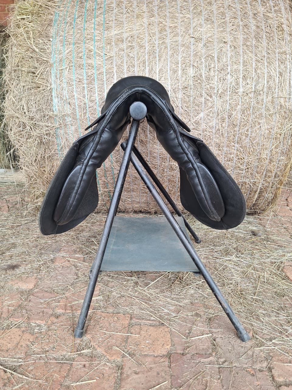 16inch Starter kit saddle - Black
