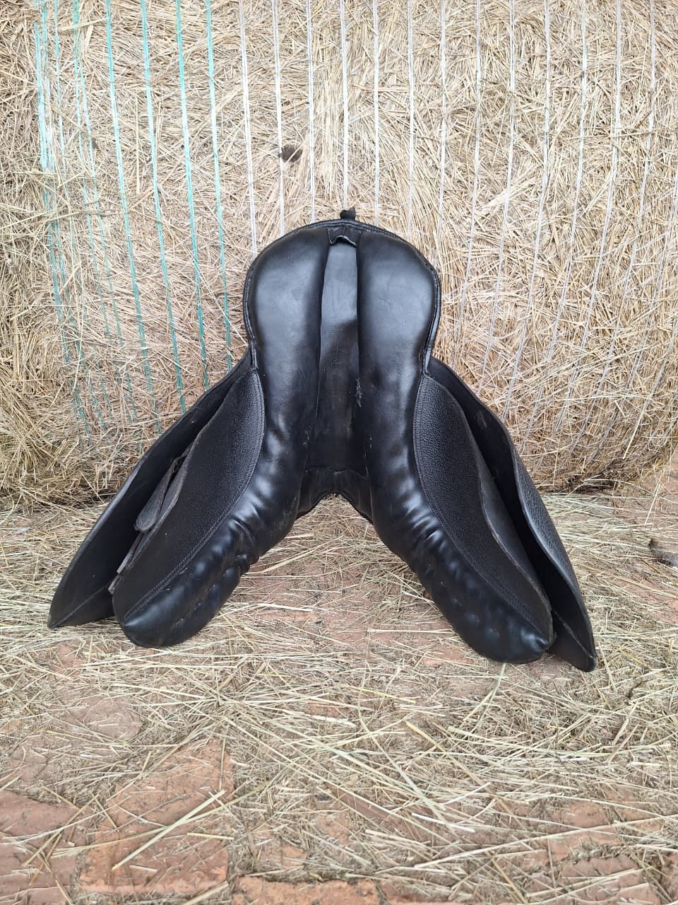 16inch Starter kit saddle - Black