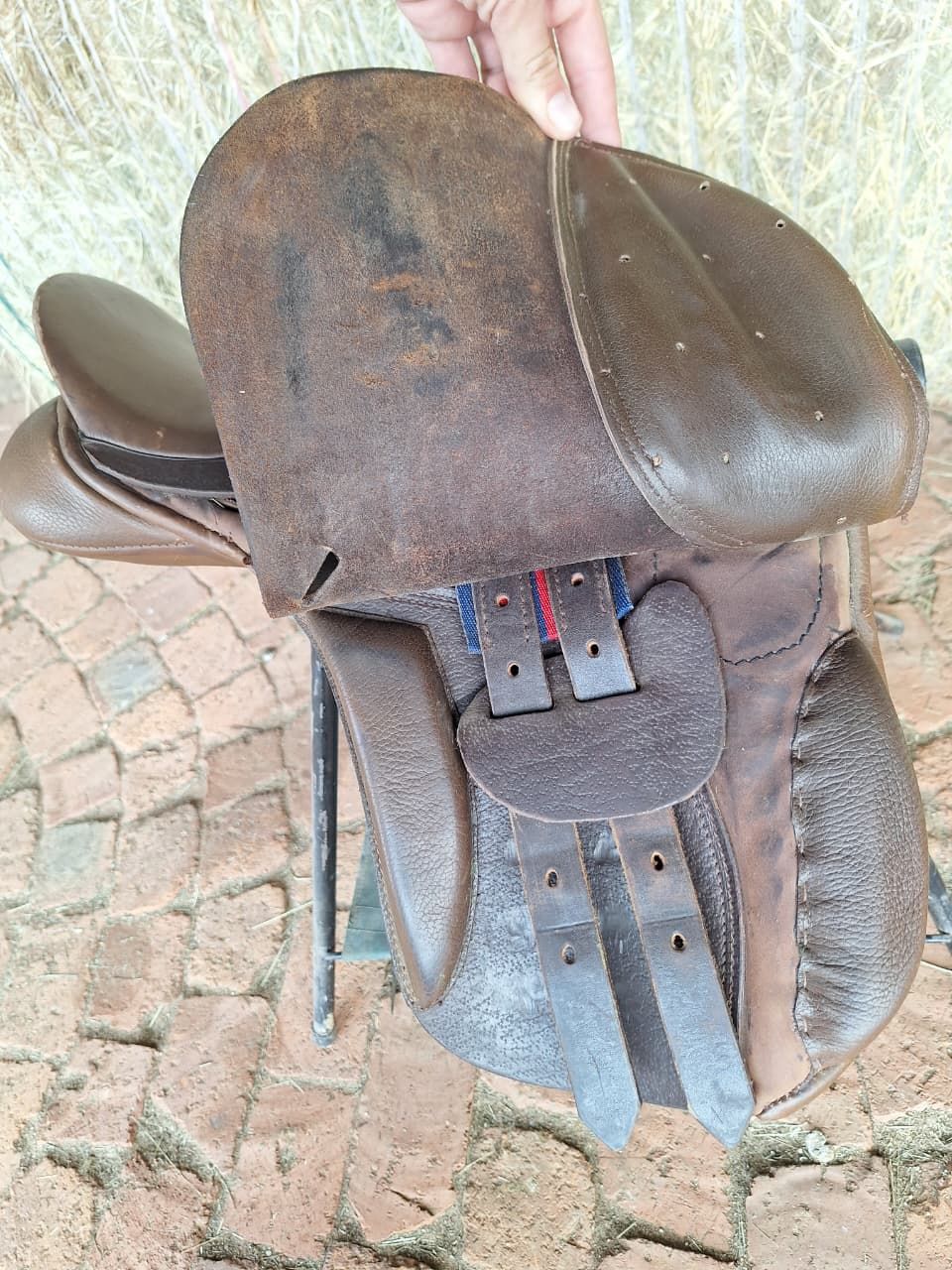 14.5 inch Solo saddle - Brown