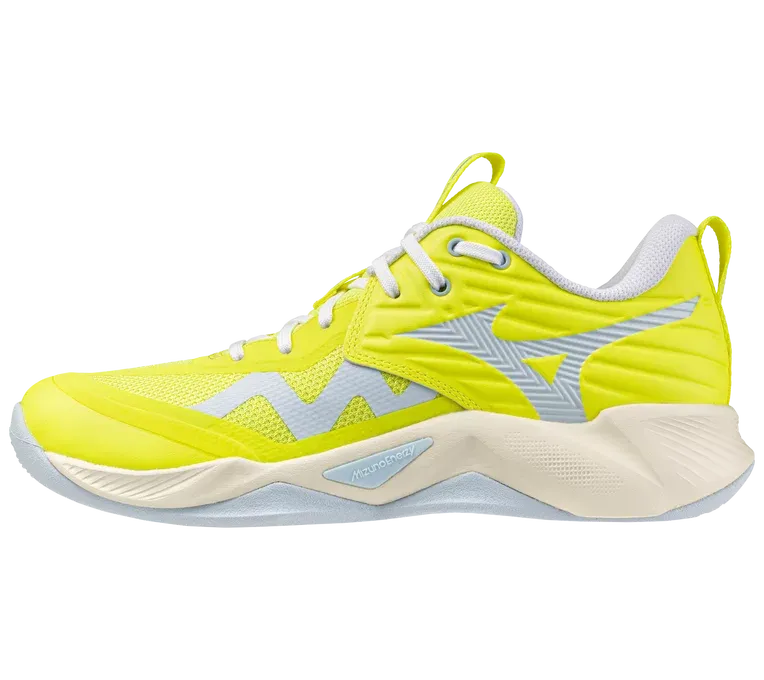 Mizuno Wave Momentum 4 Pro