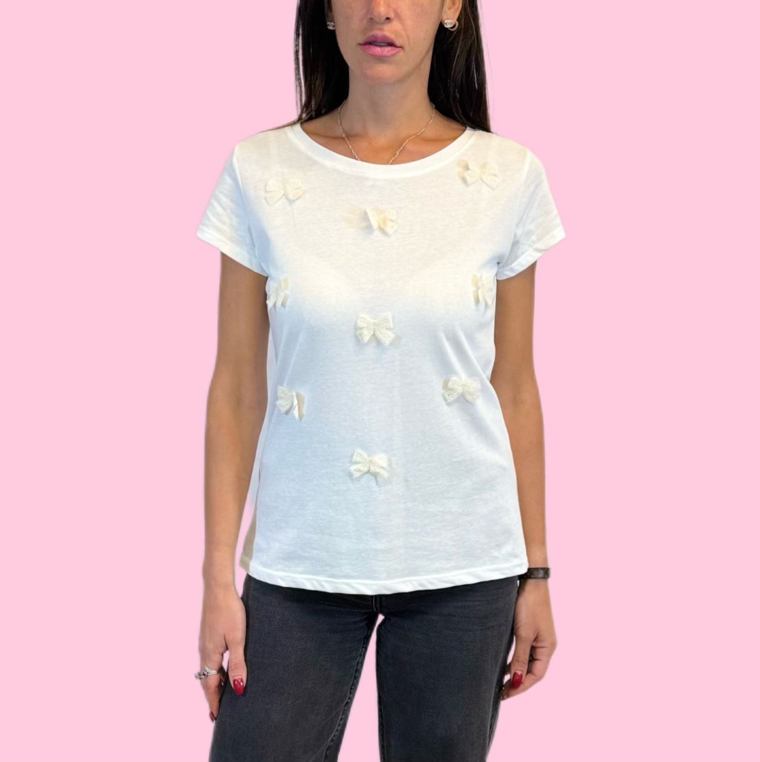 T-shirt with bows
