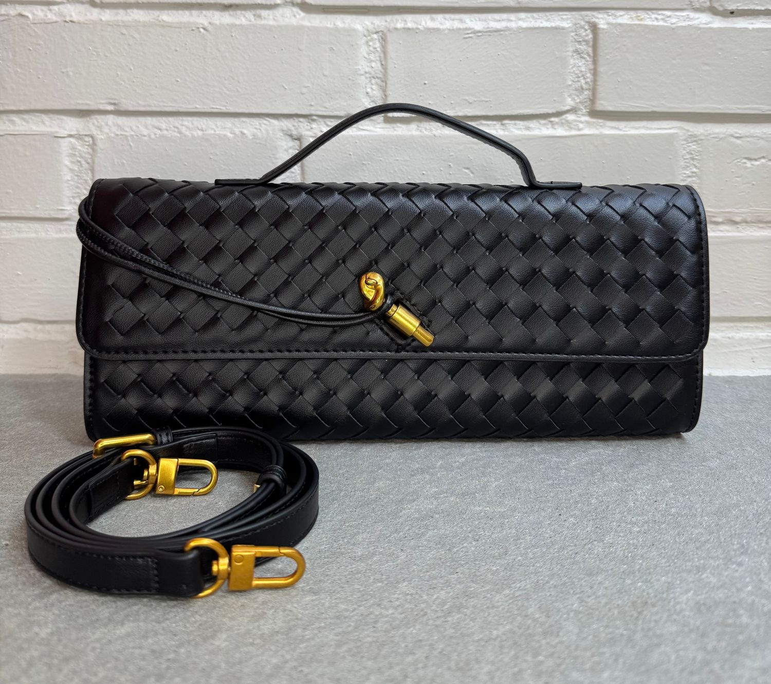 Joy Clutch Nera