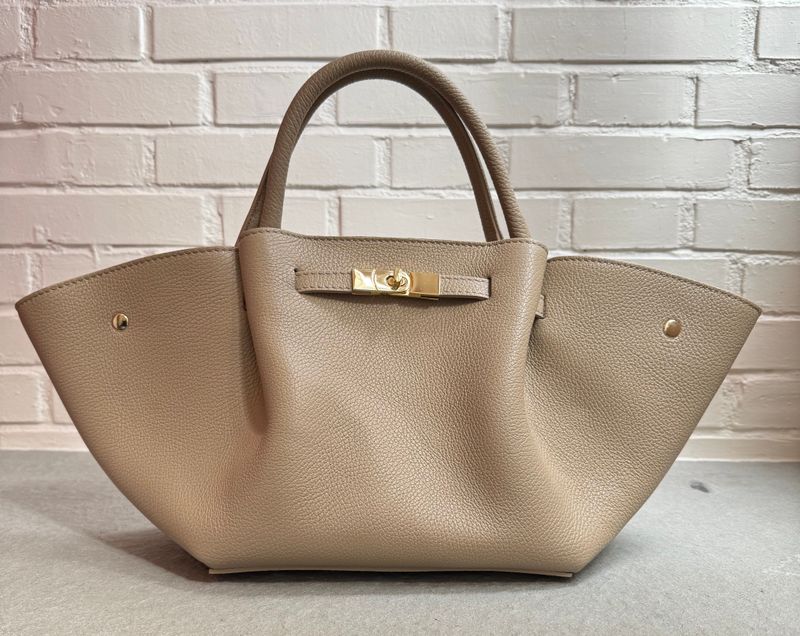 Borsa shopping Cloe New York beige