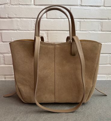 Borsa (Australia) Saint