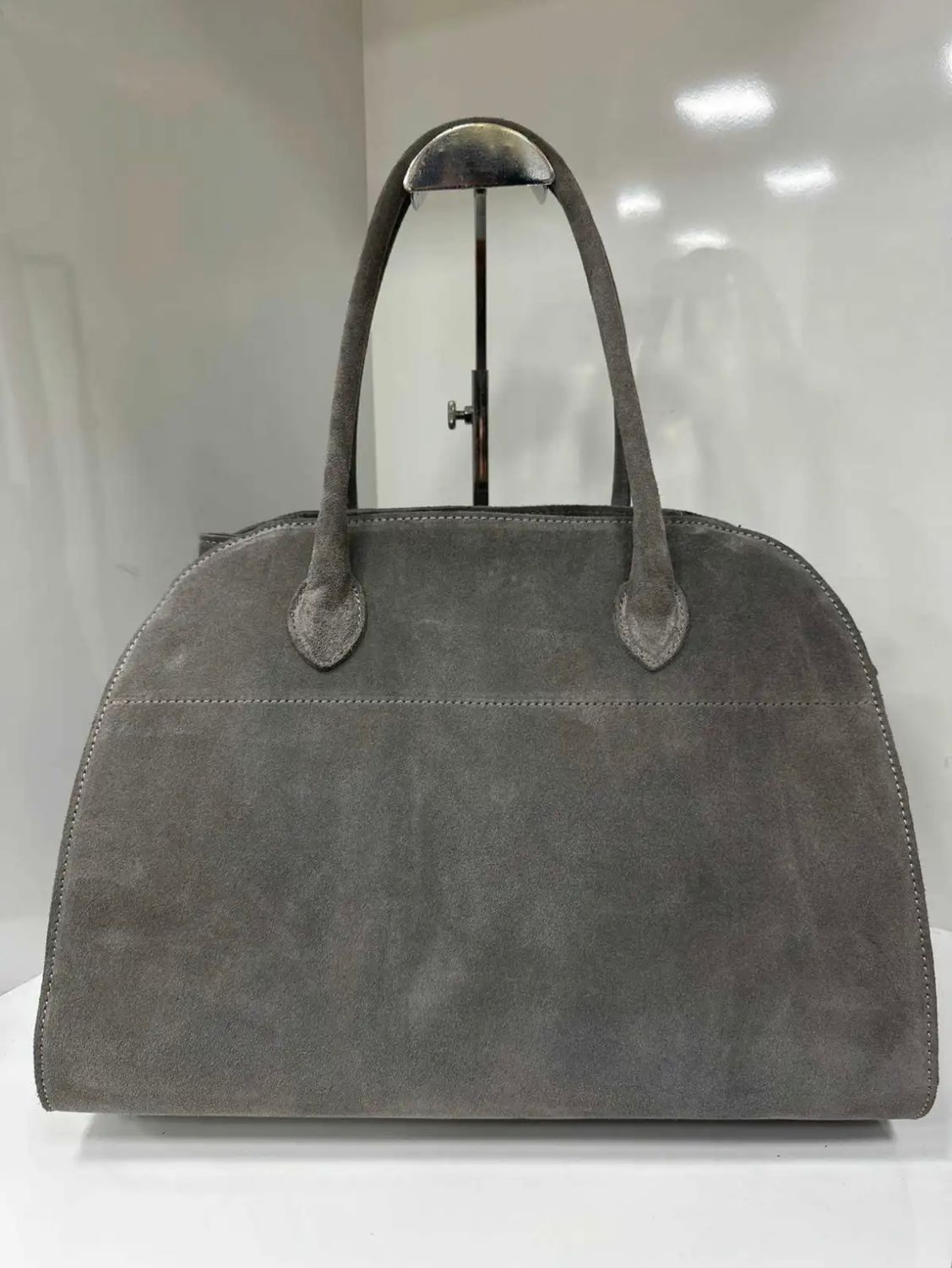 MISSÉ 37 – Pelle Suède Grigio