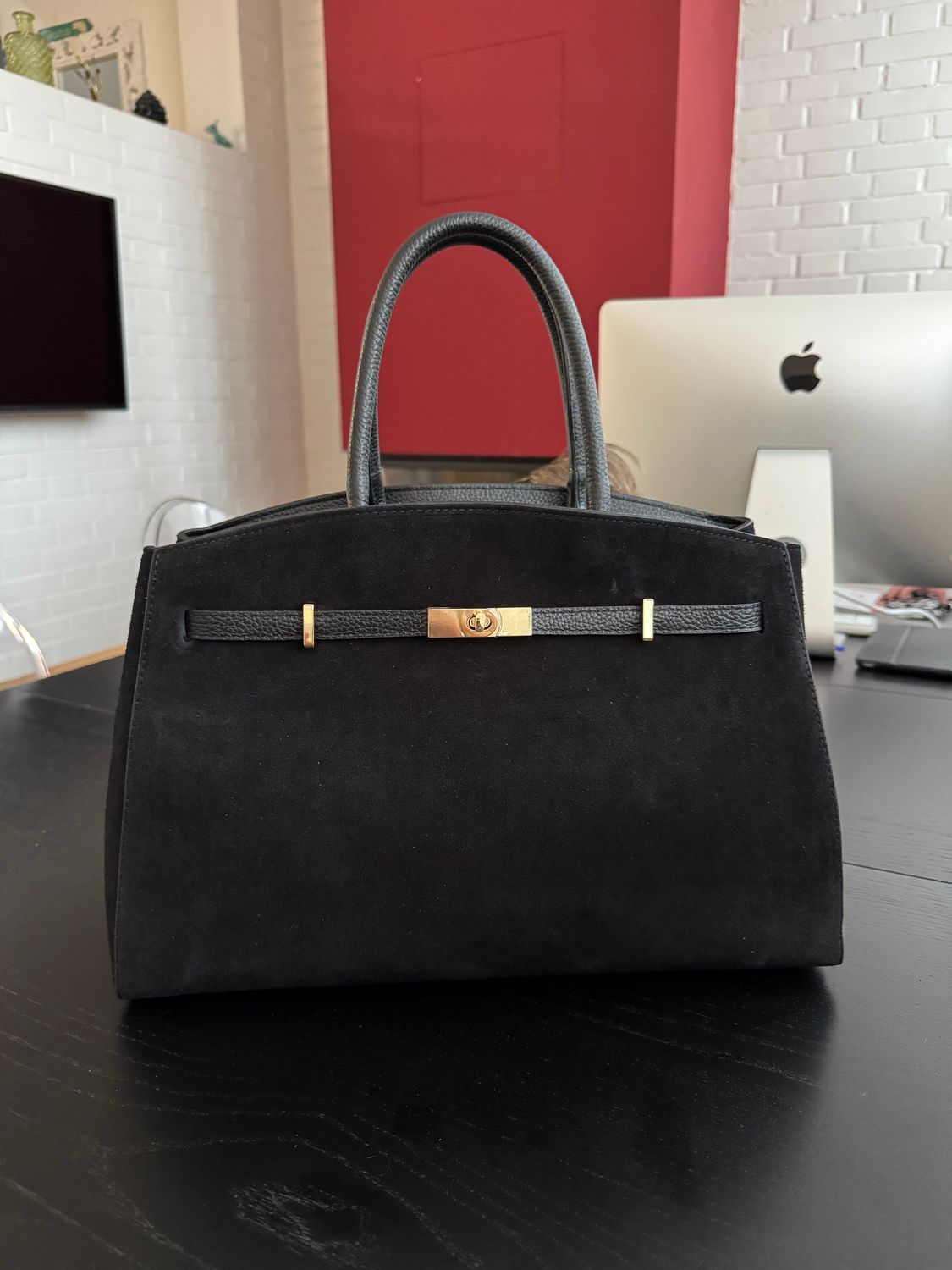 VELVET – Black Grained and Suede Leather