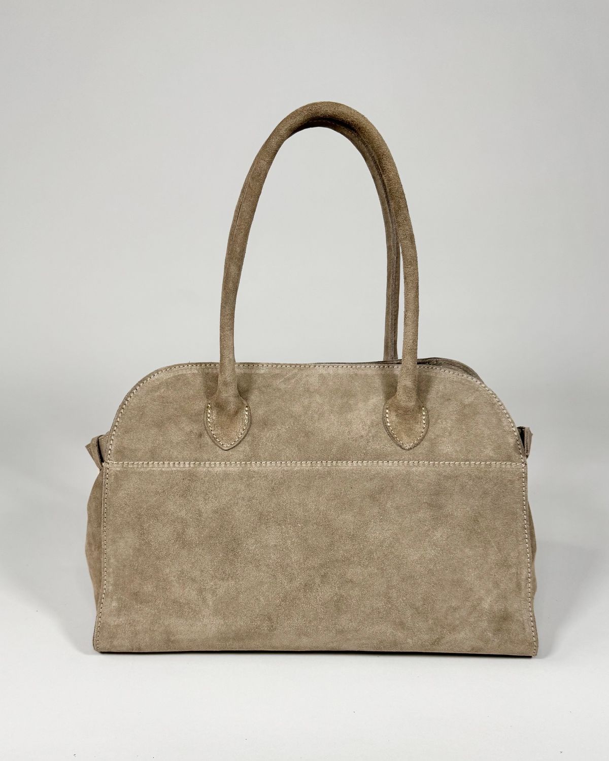 MISSÉ 37 – Taupe Suede Leather