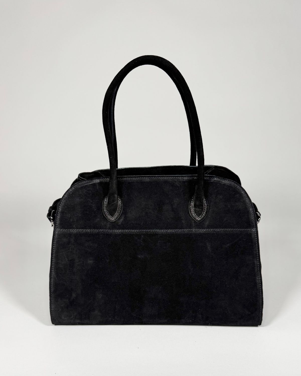 MISSÉ 37 – Black Suede Leather