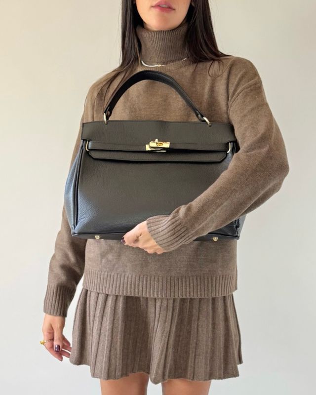 AVENUE – Grained Leather Black