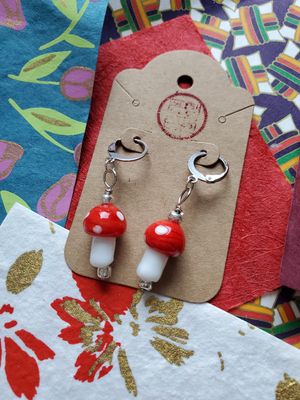 Small Mushroom Dangle Earrings (Red)
