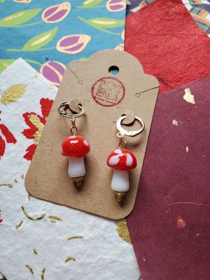 Small Mushroom Dangle Earrings (Red)