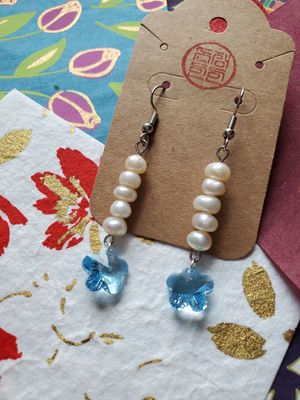 Pearl Dangle Earrings (Butterflies)