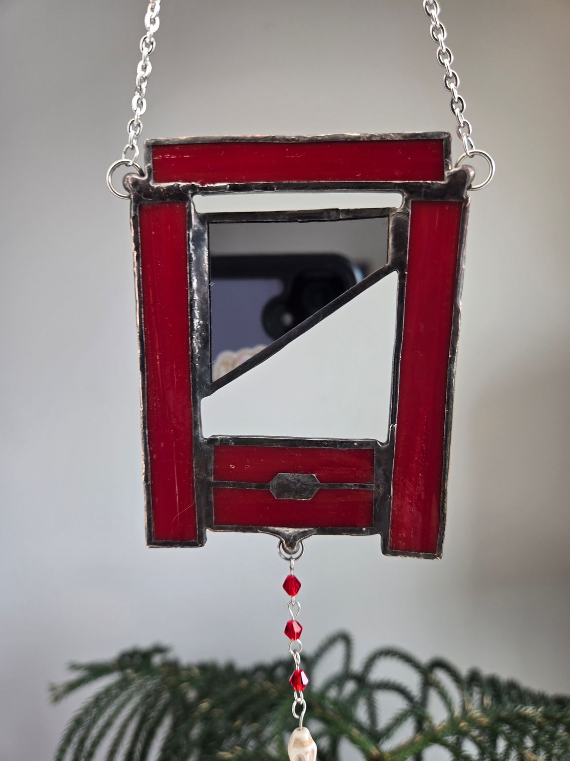 Mini Guillotine (Oxblood)