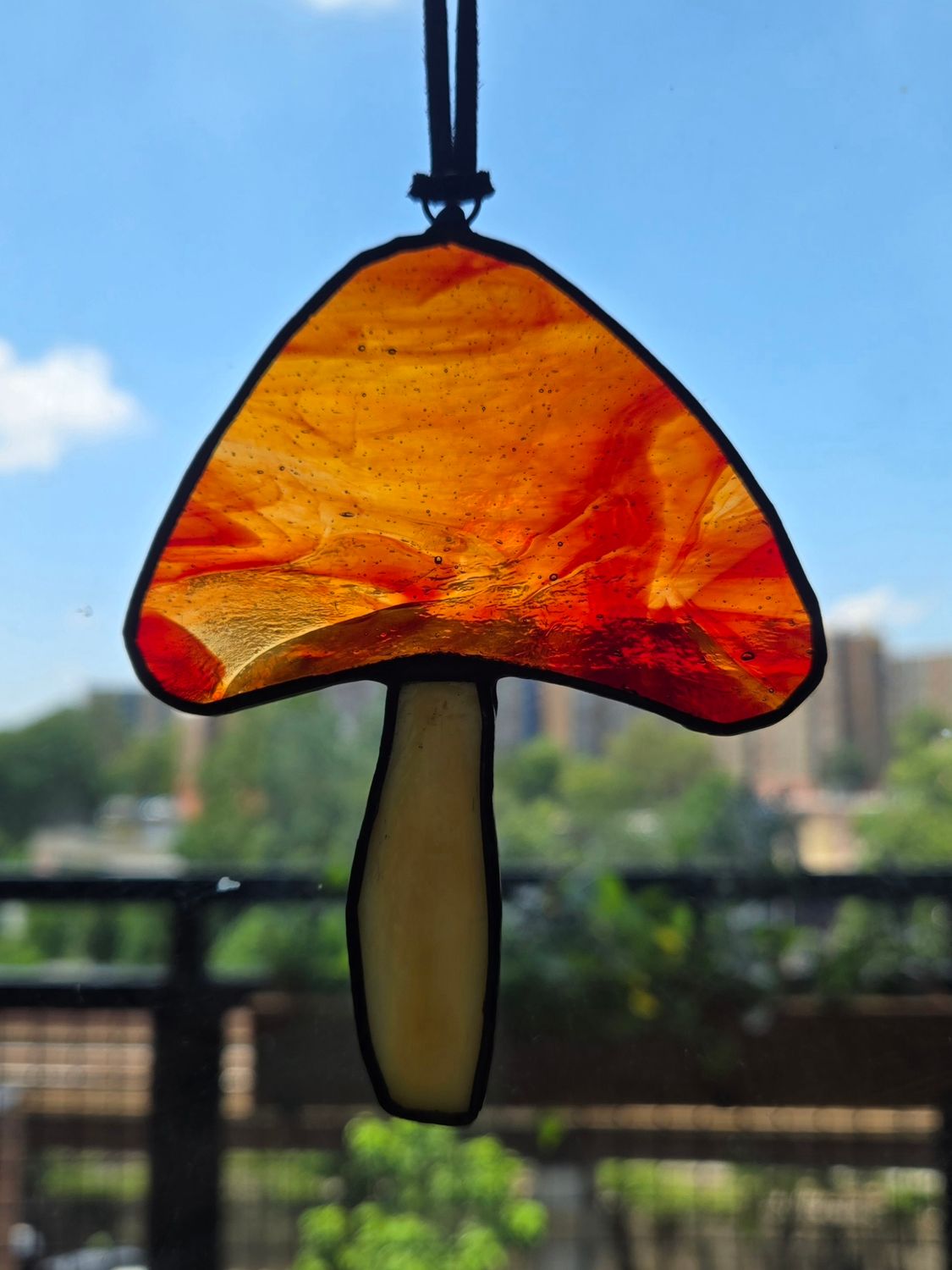 Mushroom Suncatcher (Flameo)