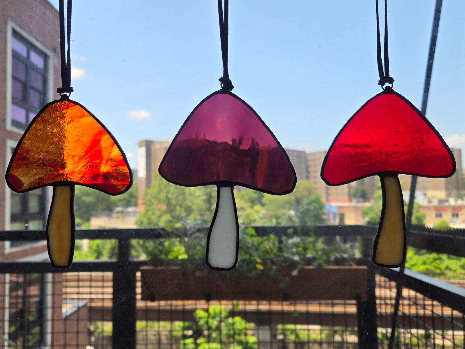 Mushroom Suncatcher (Flameo)