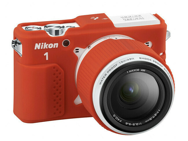 Cámara Nikon 1 AW1 + lente 1 Nikkor 11-27.5mm Shockproof &amp; Waterproof, usada en buen estado