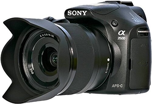 Sony Alpha A3500 Digital Camera with 18-50mm Lens, usada en buen estado
