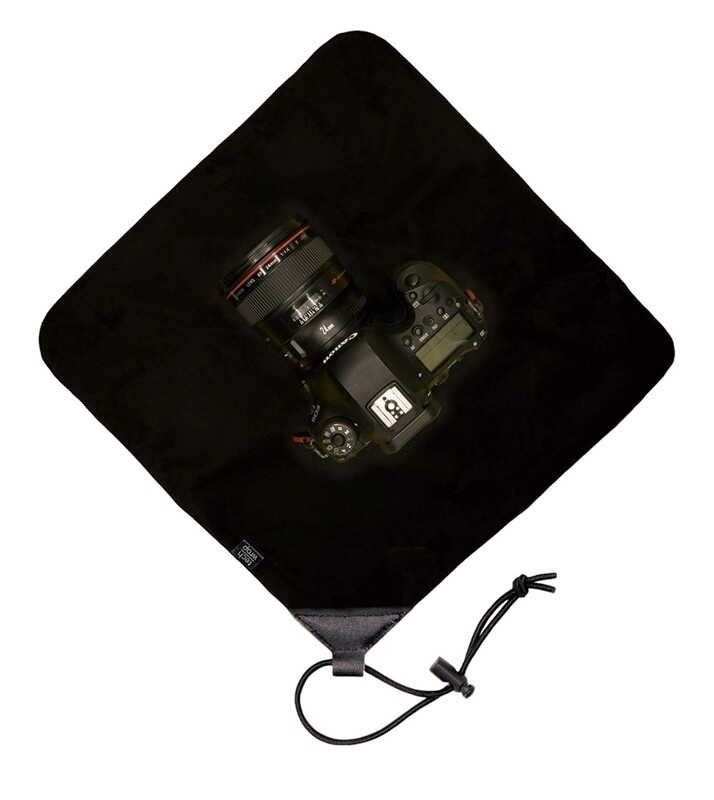 The Tech Wrap Standard 17.5&quot; x 17.5&quot; Camera Protective Wrap - Camera Wraps Lens Protector