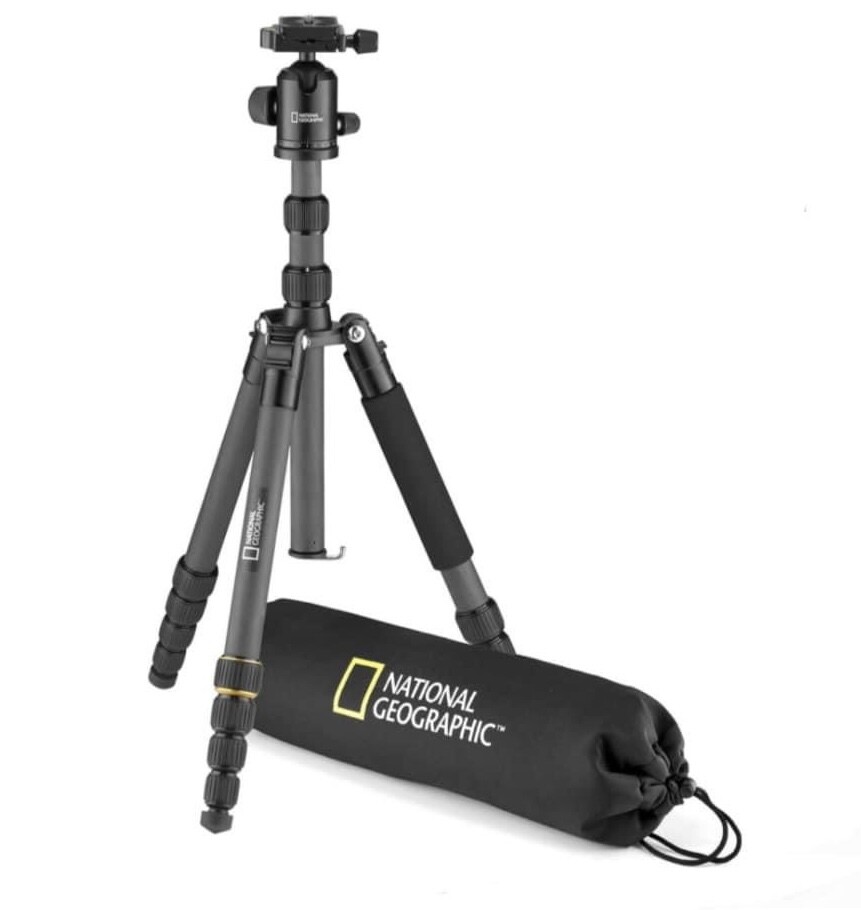 NATIONAL GEOGRAPHIC Travel Tripod Kit,90°Column 5-Section Legs, Carbon Fiber
