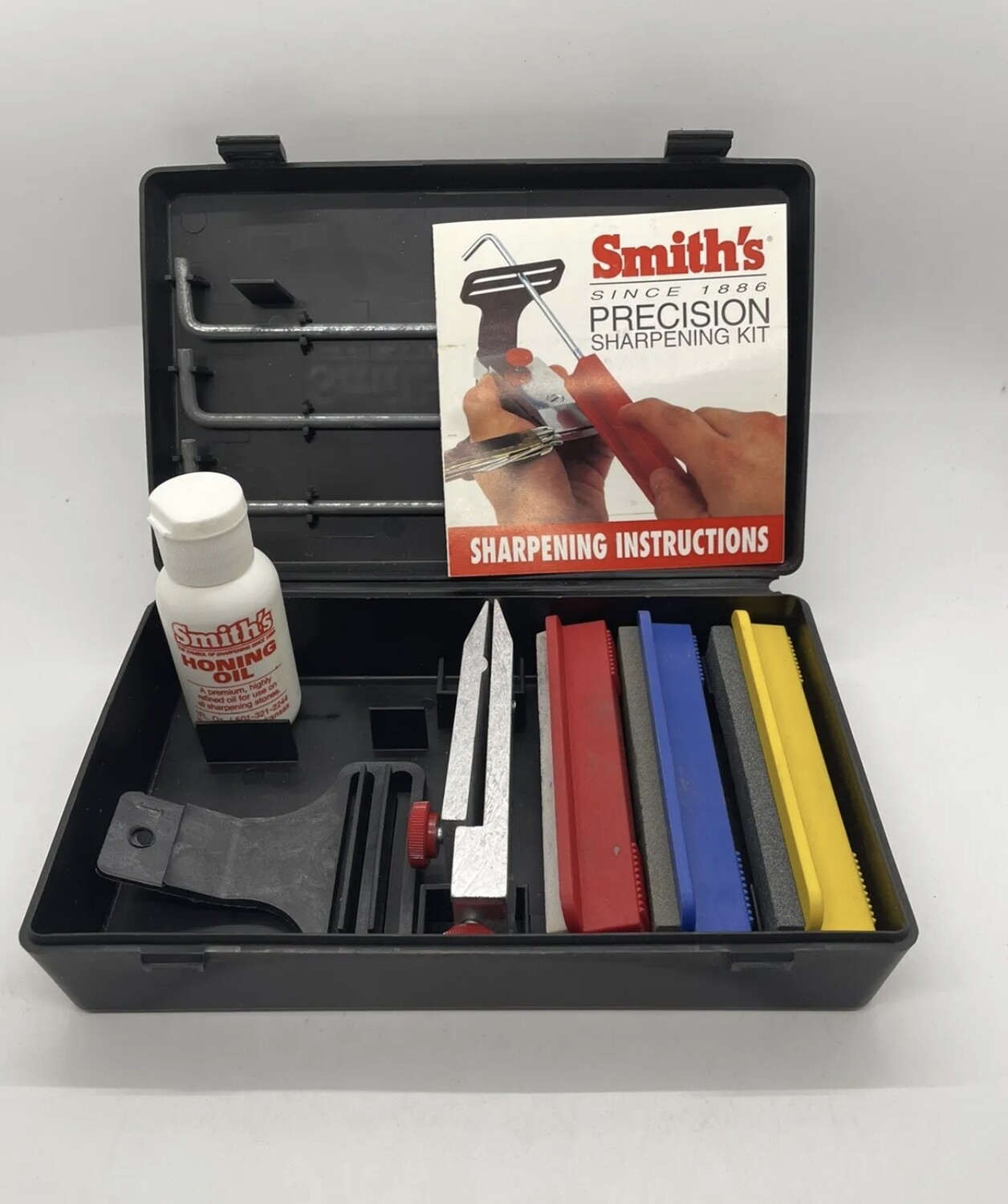 Kit de afilado de cuchillos de precisión de Smith en estuche de plástico con instrucciones