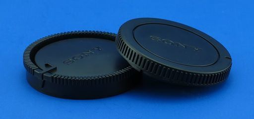 Kit:  Tapa trasera de Lente Sony A-mount + tapa de body Sony