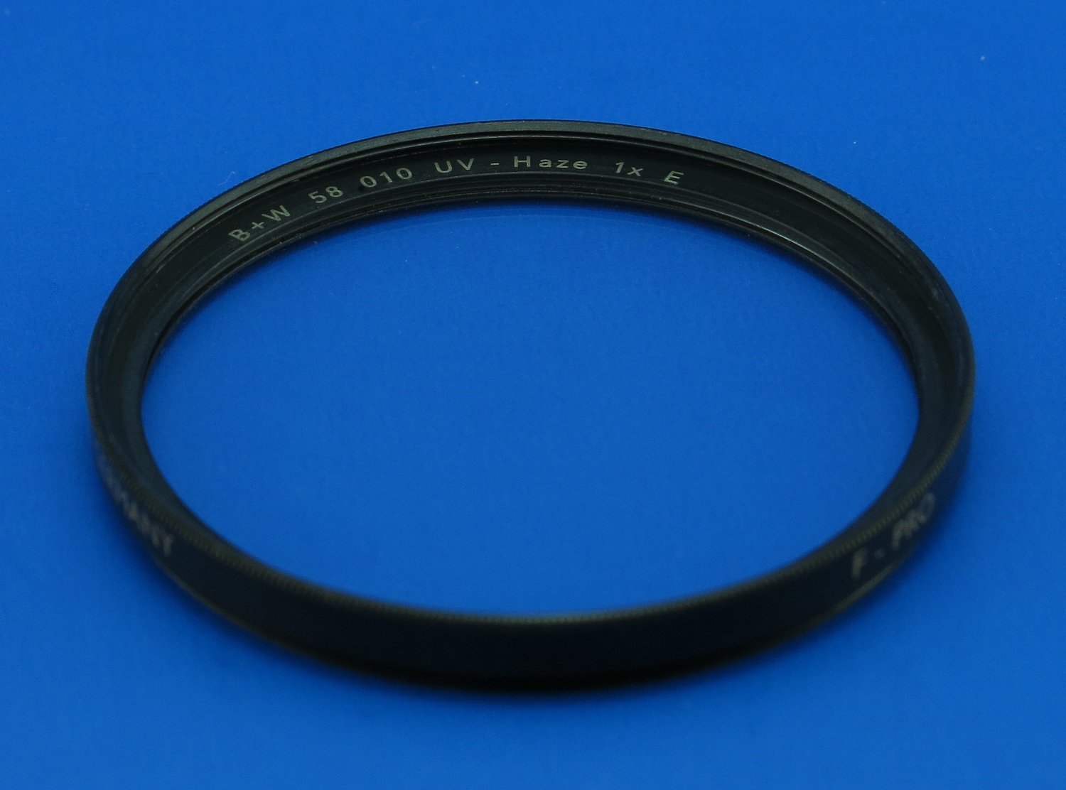 B+W 58mm Clear UV Haze with Multi-Resistant Coating